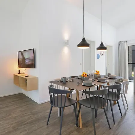 Holiday home Stunning In Lembruch-duemmer With Sauna